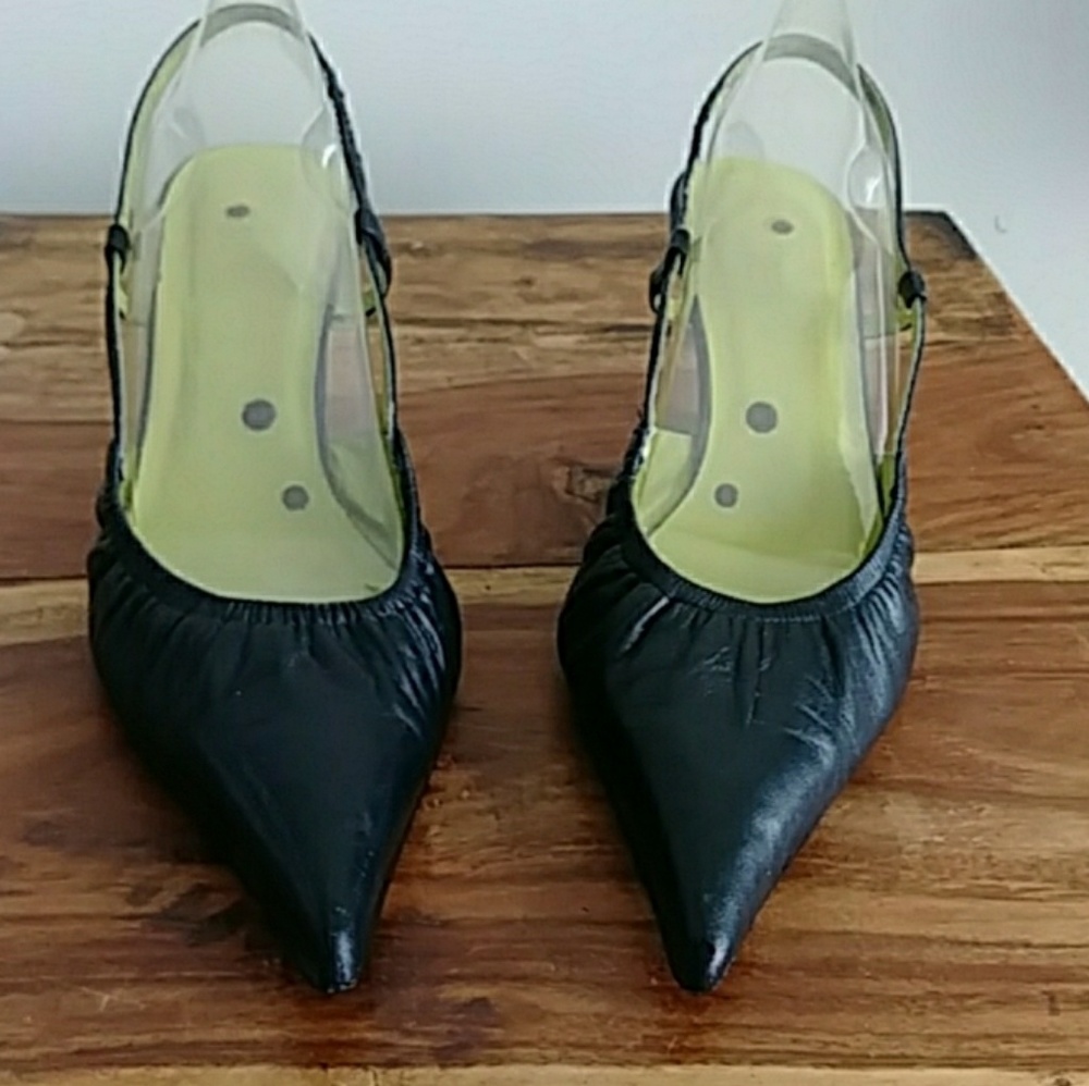Black Pointed Toe Kitten Heels Fits Size 10
